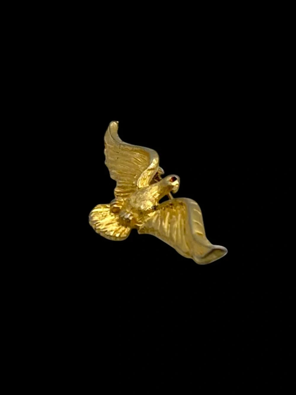 Vintage Gold Tone American Eagle Spread Wings Brooch Pin
